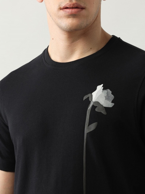 Arrow New York Men Floral Printed Pockets T-shirt