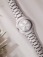 CARLINGTON Legacy Men Round Dial & Stainless Steel Straps Analogue Watch Silver Black