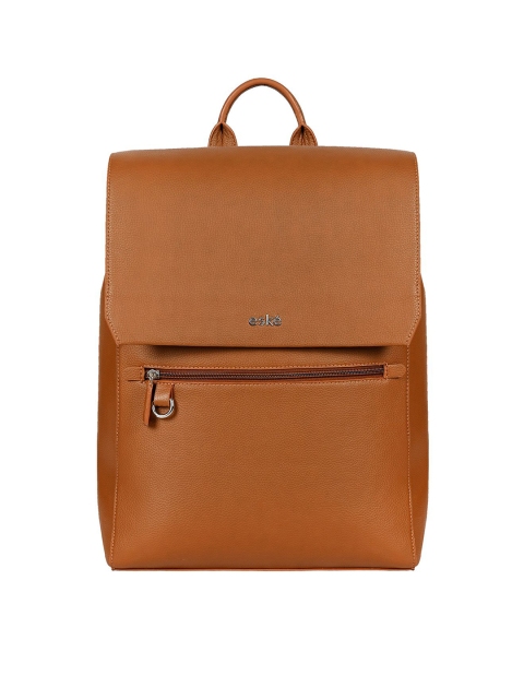 Eske Arthur, the backpack