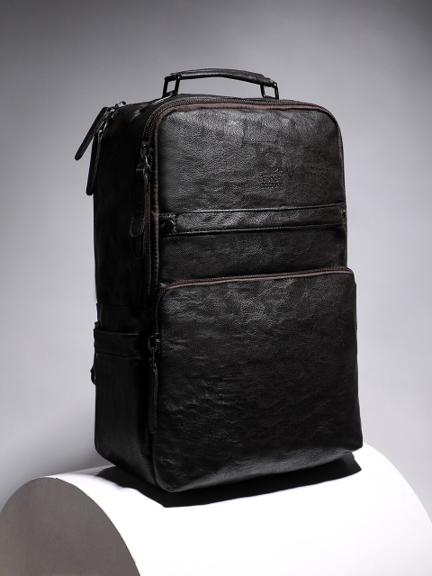 French Accent The Metropolitan Men Textured Padded Mesh 18 Inch Laptop Backpack