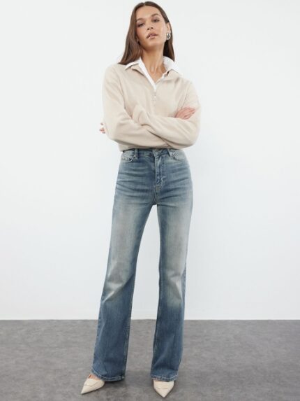 Trendyol Women Bootcut Heavy Fade Jeans